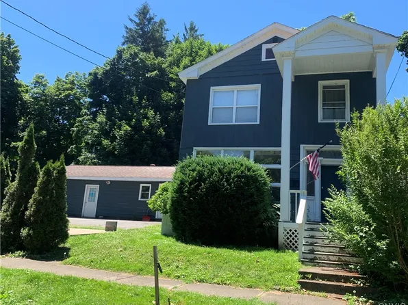 38 W 4th St, Oswego, NY 13126