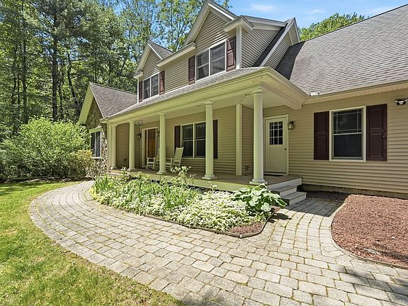 4th image of 757 Park Hill Rd