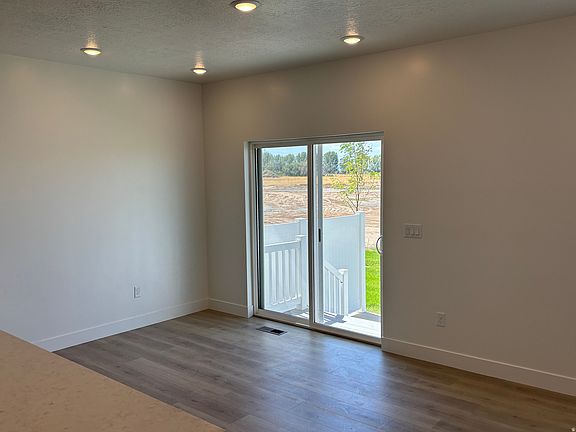 4th image of 2768 W Aurora Ave #347