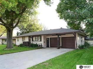 1210 N 18th St, Beatrice, NE 68310