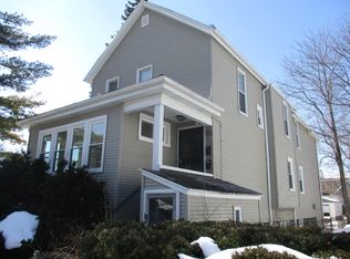 2102 Jackson Ave #1, Evanston, IL 60201