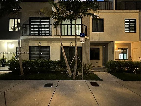 2nd image of 26124 SW 145th Ct #26124