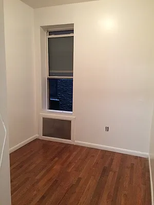 Rented by Acacia Realty | media 20