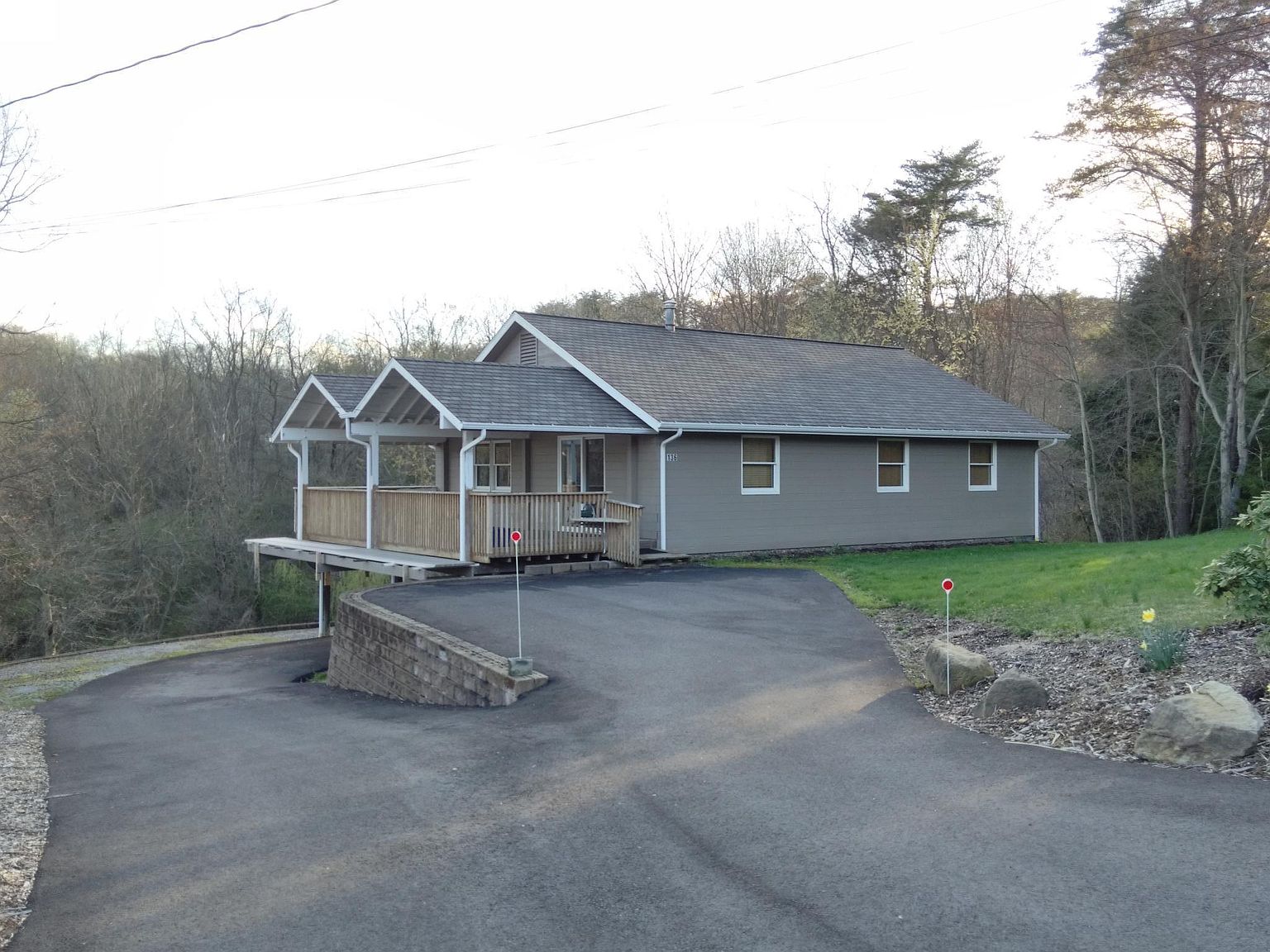 136 Cardiff Dr, Aliquippa, PA 15001 Zillow