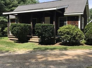 294 Leverett Rd, Amherst, MA 01002