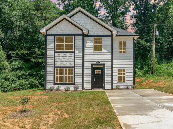 118 Ray Ella Dr, Mount Holly, NC 28120
