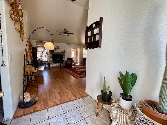 2nd image of 3454 Mesa Verde Pl