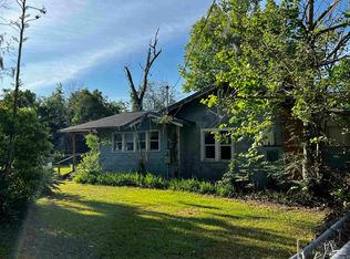 5284 Broad St, Milton, FL 32570