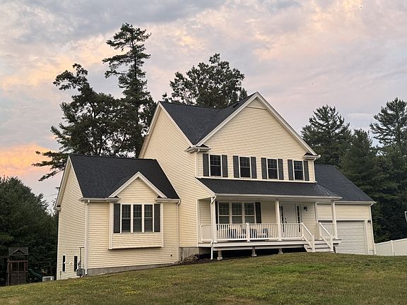 2nd image of 3 Waterford Cir