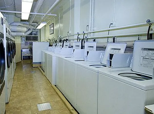 Rented by Metropolis Real Estate of Manhattan | media 18