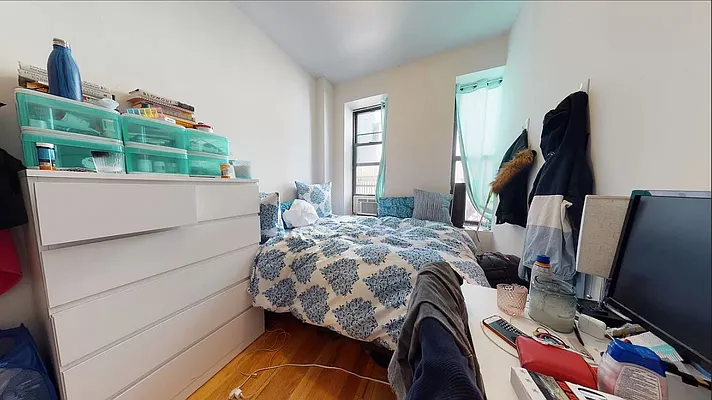 Rented by Bond New York | media 20