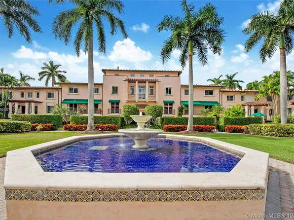 13628 SW 60th Ave, Coral Gables, FL 33158