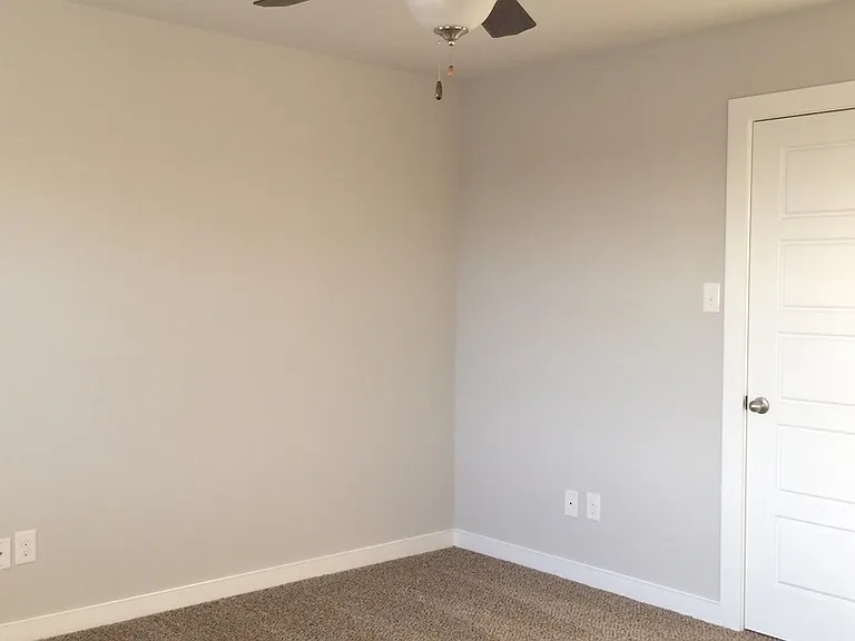 1021 W Sierra Vista Ct — Photo 4
