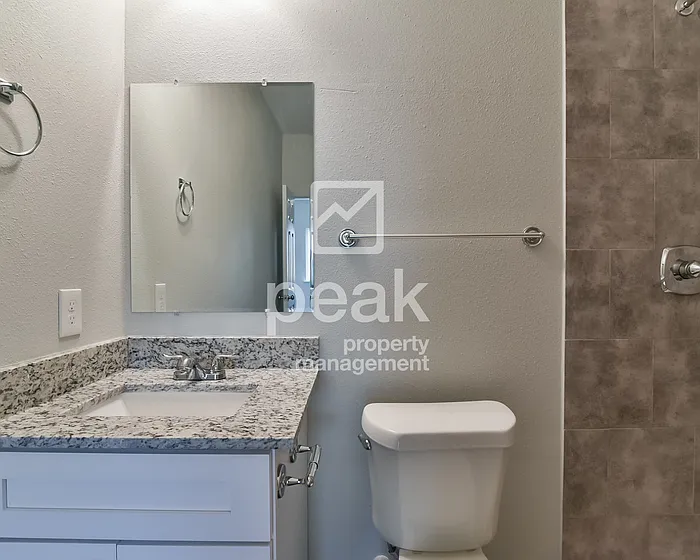 3220 S Cherry Ln — Photo 11