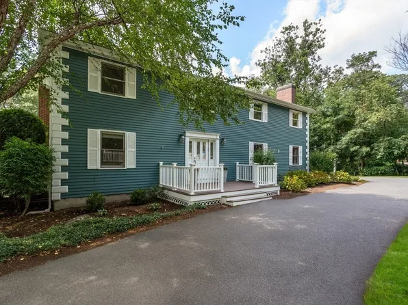 429 Warren St, Needham, MA 02492