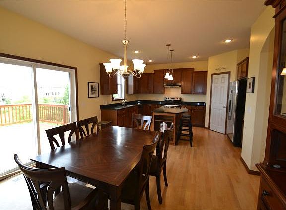 4th image of 3526 Mulberry Dr
