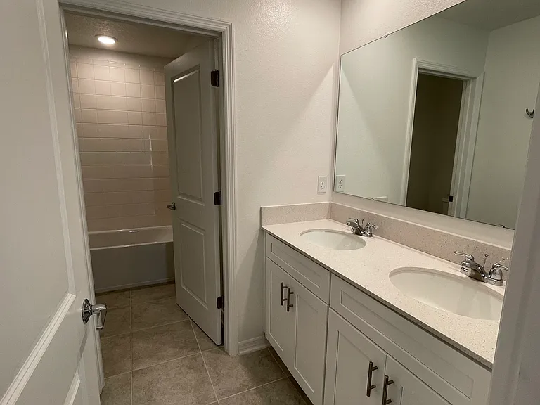 1308 Sand Trap Ct — Photo 27