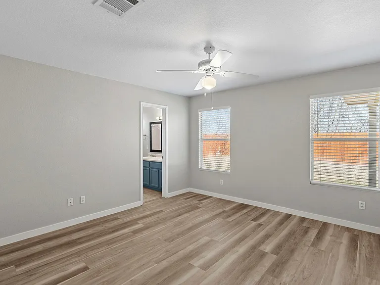 164 Pearl Lake Dr — Photo 13
