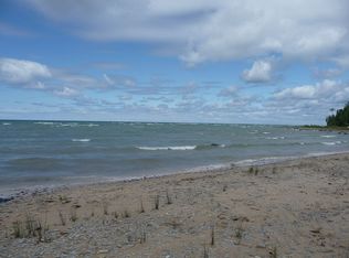 11219 Lake Shore Dr, Charlevoix, MI 49720