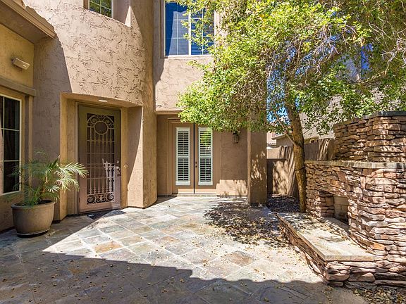 5th image of 2570 E Balsam Ct