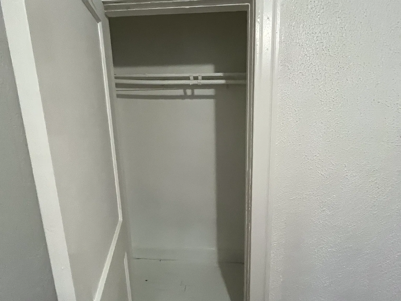2 bed, 1272 sqft, $2,800 — Photo 4