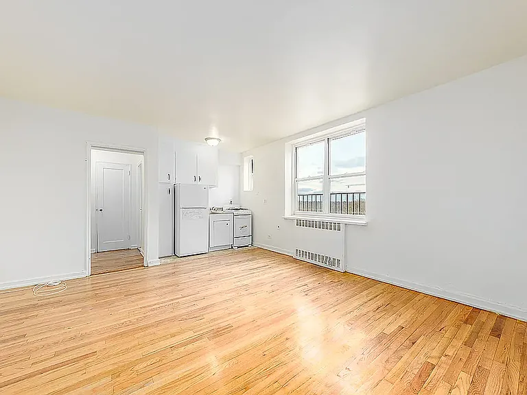 5552 Netherland Ave #6D — Photo 4
