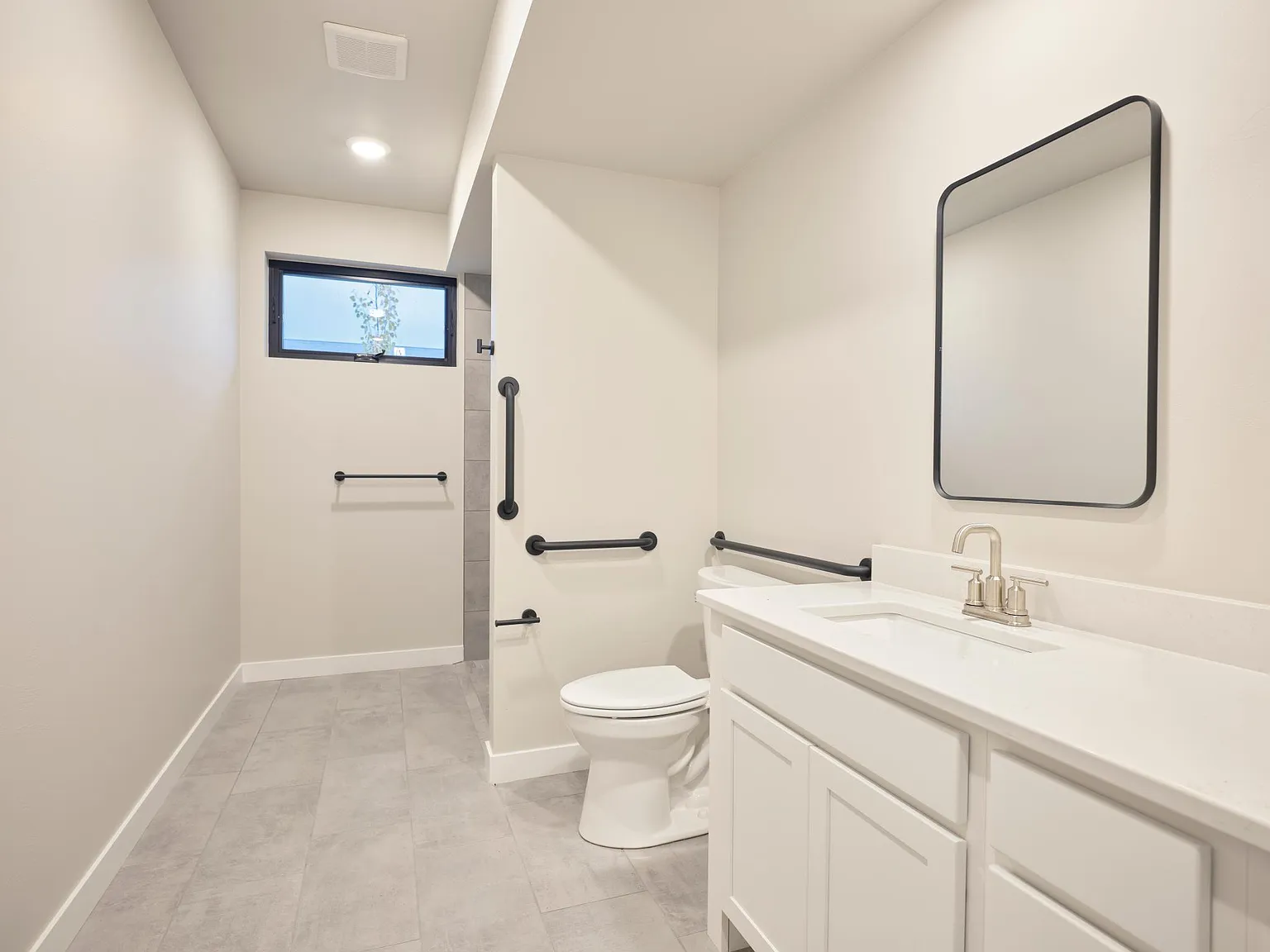2 bed, 1440 sqft, $2,550 — Photo 4
