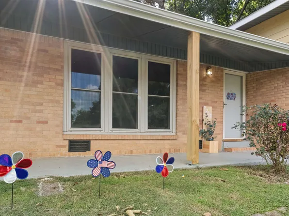 2237 Randolph St, Florence, AL 35630