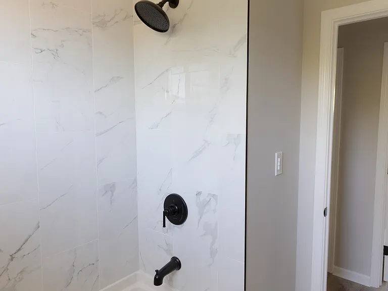 24 Commercial St #24 — Photo 17