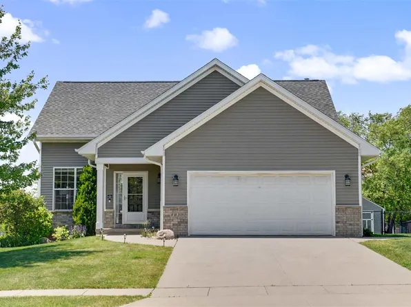 803 Wood Lily Rd, Solon, IA 52333