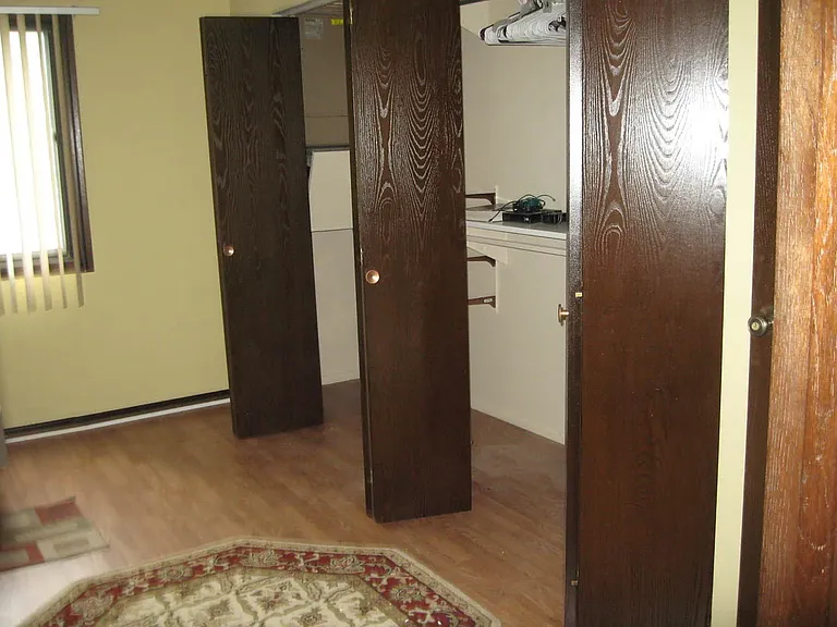 5403 Chateau Dr #1 — Photo 10