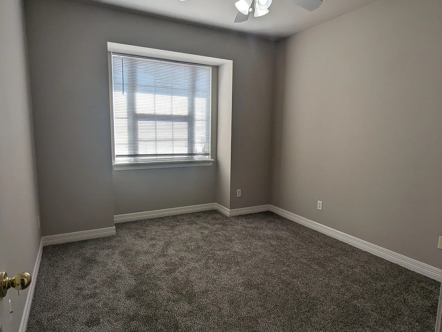 3 bed, 1746 sqft, $2,000 — Photo 4