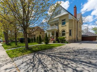 16 Maynard Ave, Kitchener, ON N2H 4Z7