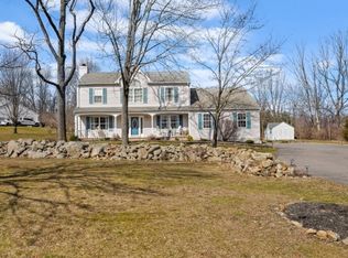 2 Fox Chase Rd, Oxford, NJ 07863