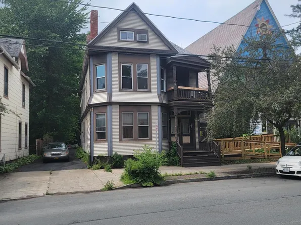 3357 6th Avenue, Troy, NY 12180