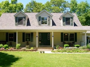 5063 Green Hills Rd, Festus, MO 63028