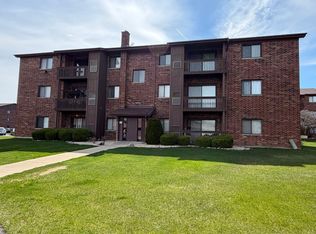 15723 Peggy Ln APT 12, Oak Forest, IL