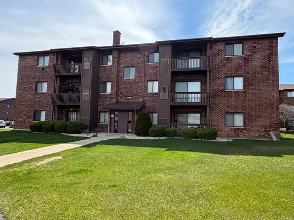 15723 Peggy Ln APT 12, Oak Forest, IL 60452