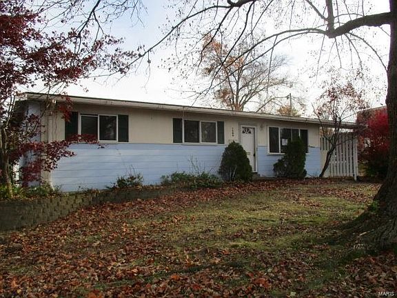 2nd image of 1500 Bluff Dr