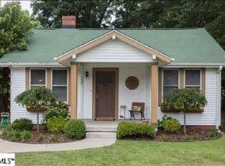 132 Sycamore Dr, Greenville, SC 29607