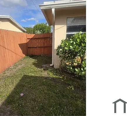 522 N 70th Way — Photo 16