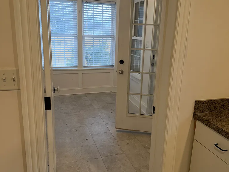 Downstairs apt mudroom
