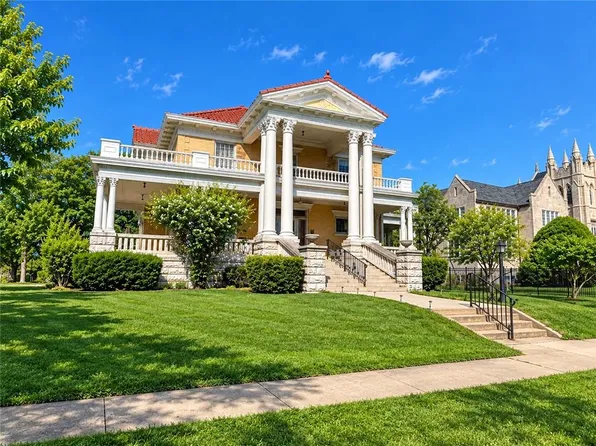 215 S 5th St, Independence, KS 67301