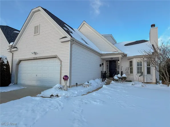 910 Devonwood Dr, Wadsworth, OH 44281