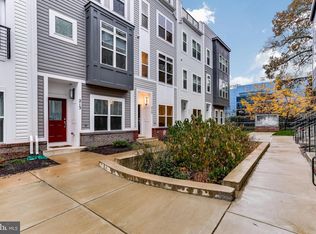 215 Wesley Brown Ln, Annapolis, MD 21401