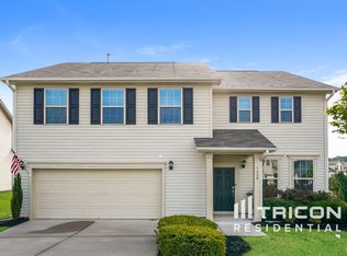 1420 Sage Tree Dr, Zebulon, NC 27597