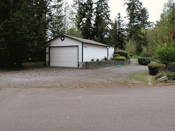 Oversized Detached Garage