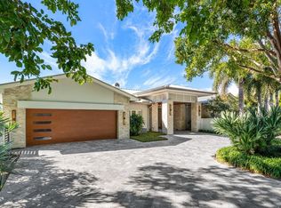 1 Compass Ln, Fort Lauderdale, FL 33308