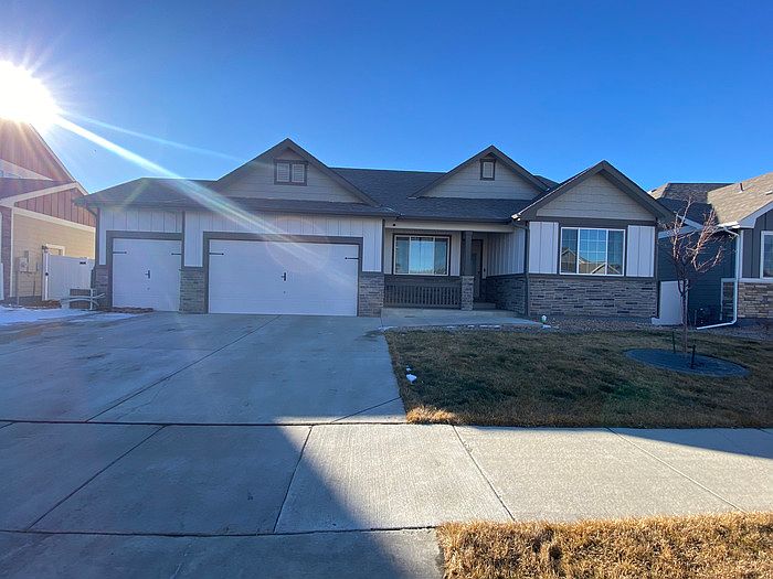 1st image of 1759 Vista Point Ln