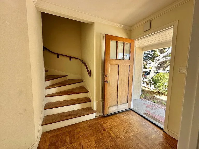 1032 Junipero Serra Blvd — Photo 4